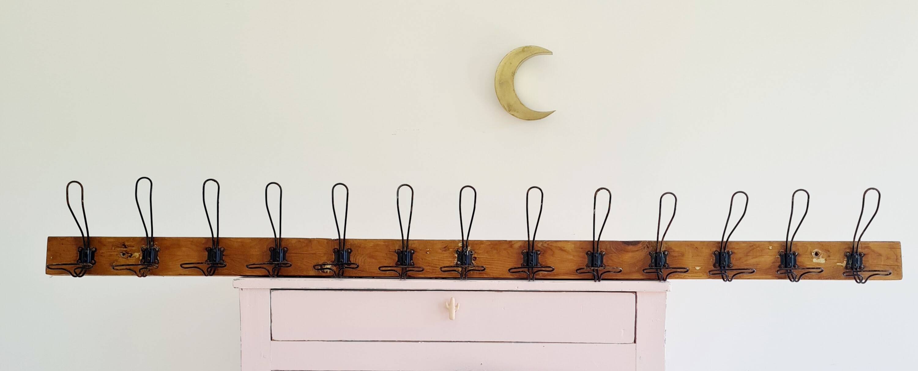 Antique wooden wall coat rack with metal hooks L200