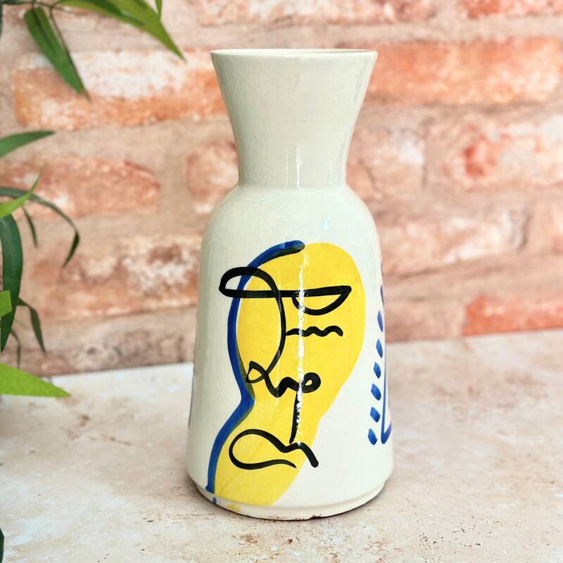 Ceramic decorative vase