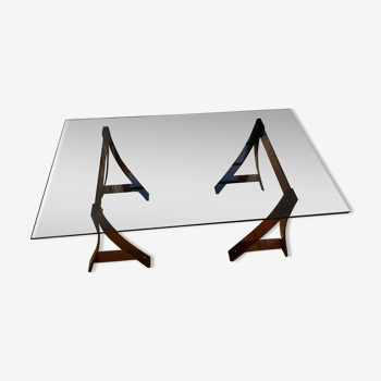 Plexiglass desk
