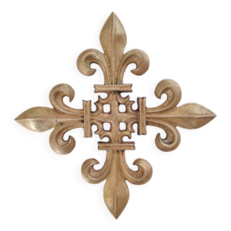 Fleur-de-lis trivet