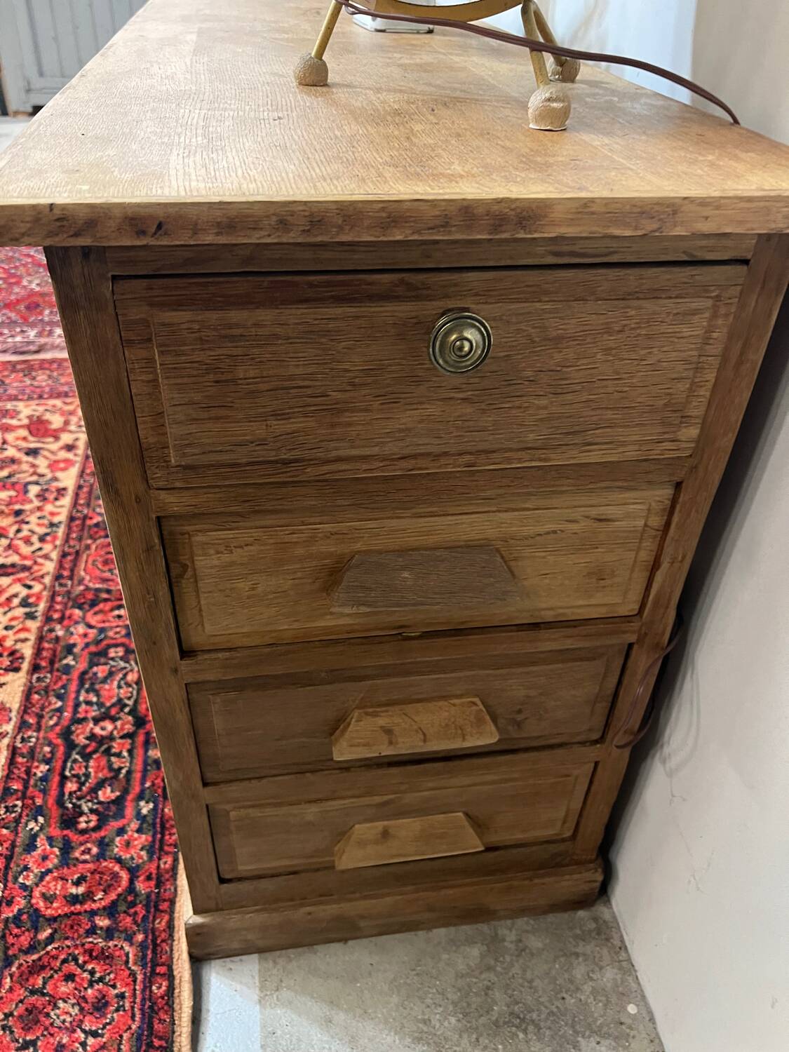 Ancien meuble de droguerie en chêne