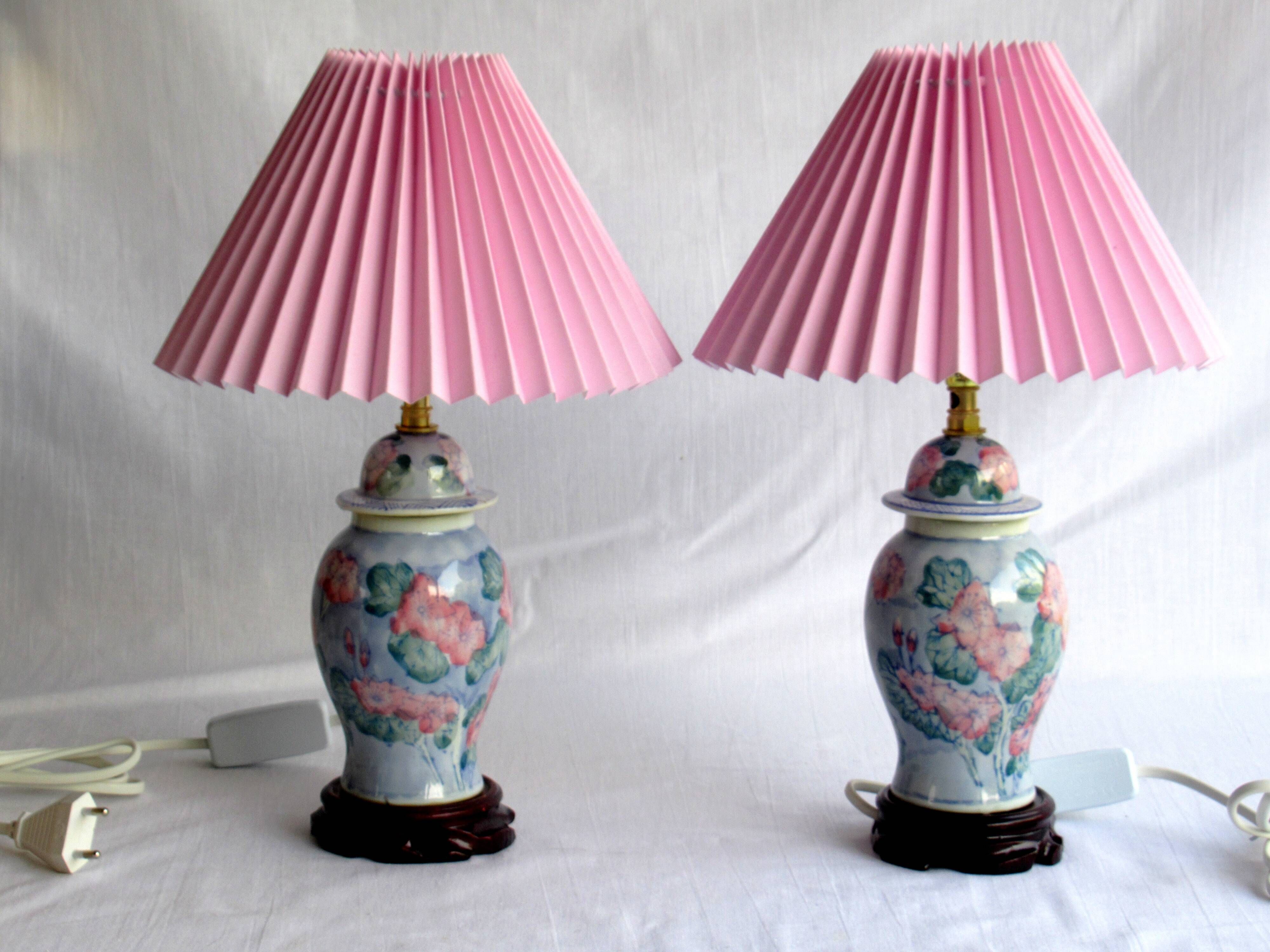 Bedroom lamps