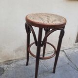 Bar stool