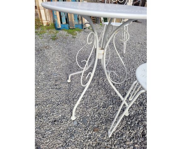 Wrought iron garden furniture 3 armchairs + 1 table