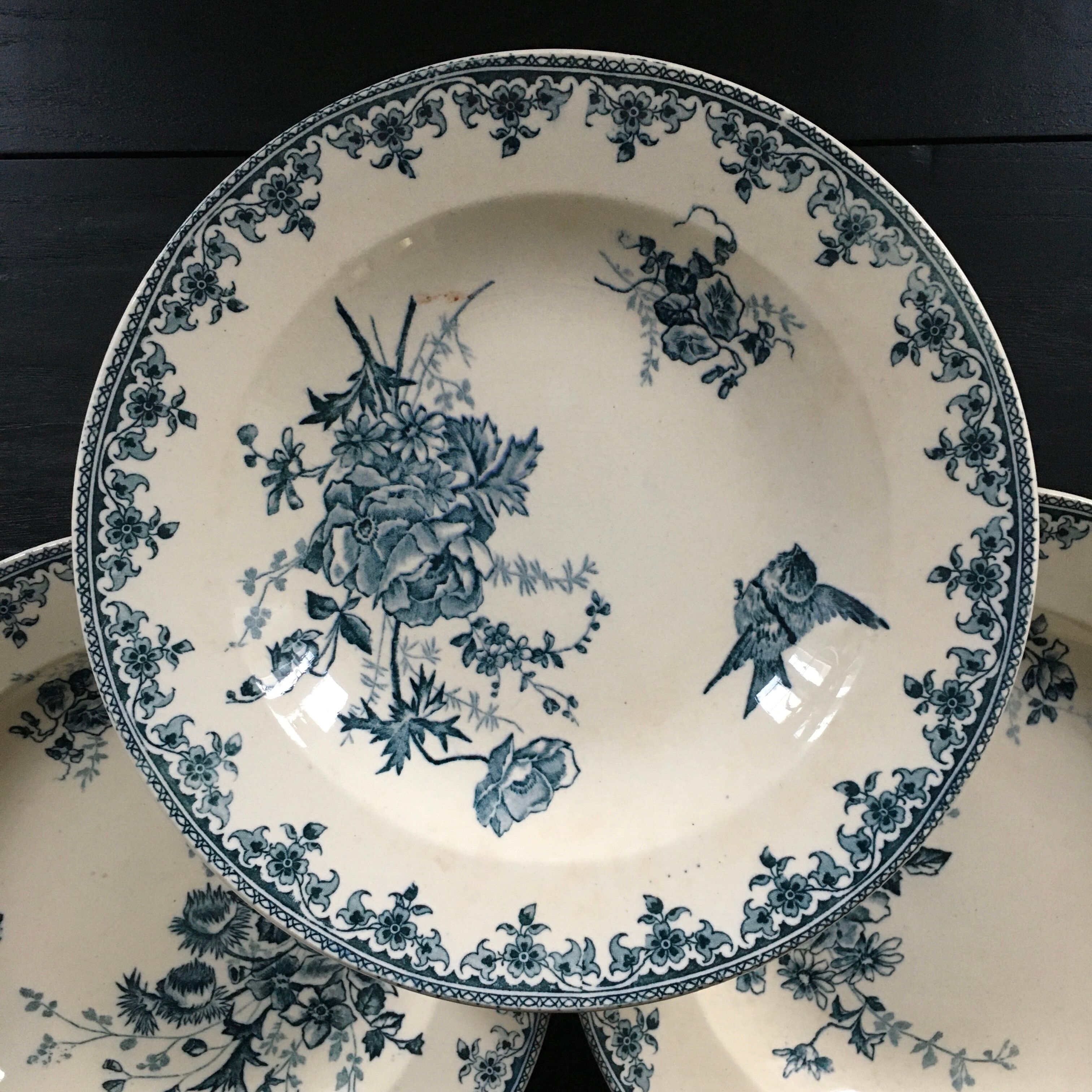 Lot 3 assiettes terre de fer