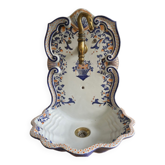 Old hand wash Old Rouen