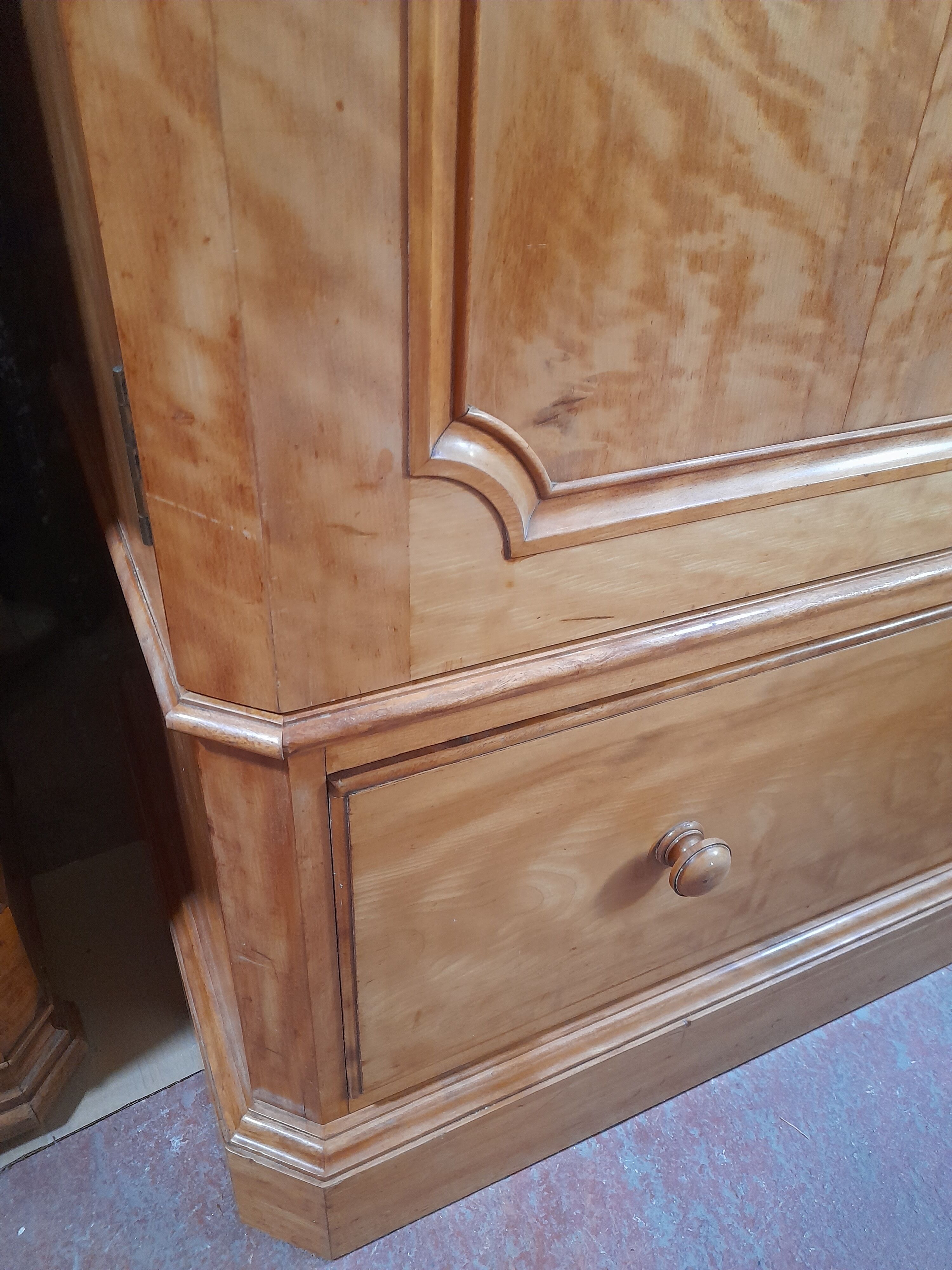 Armoire