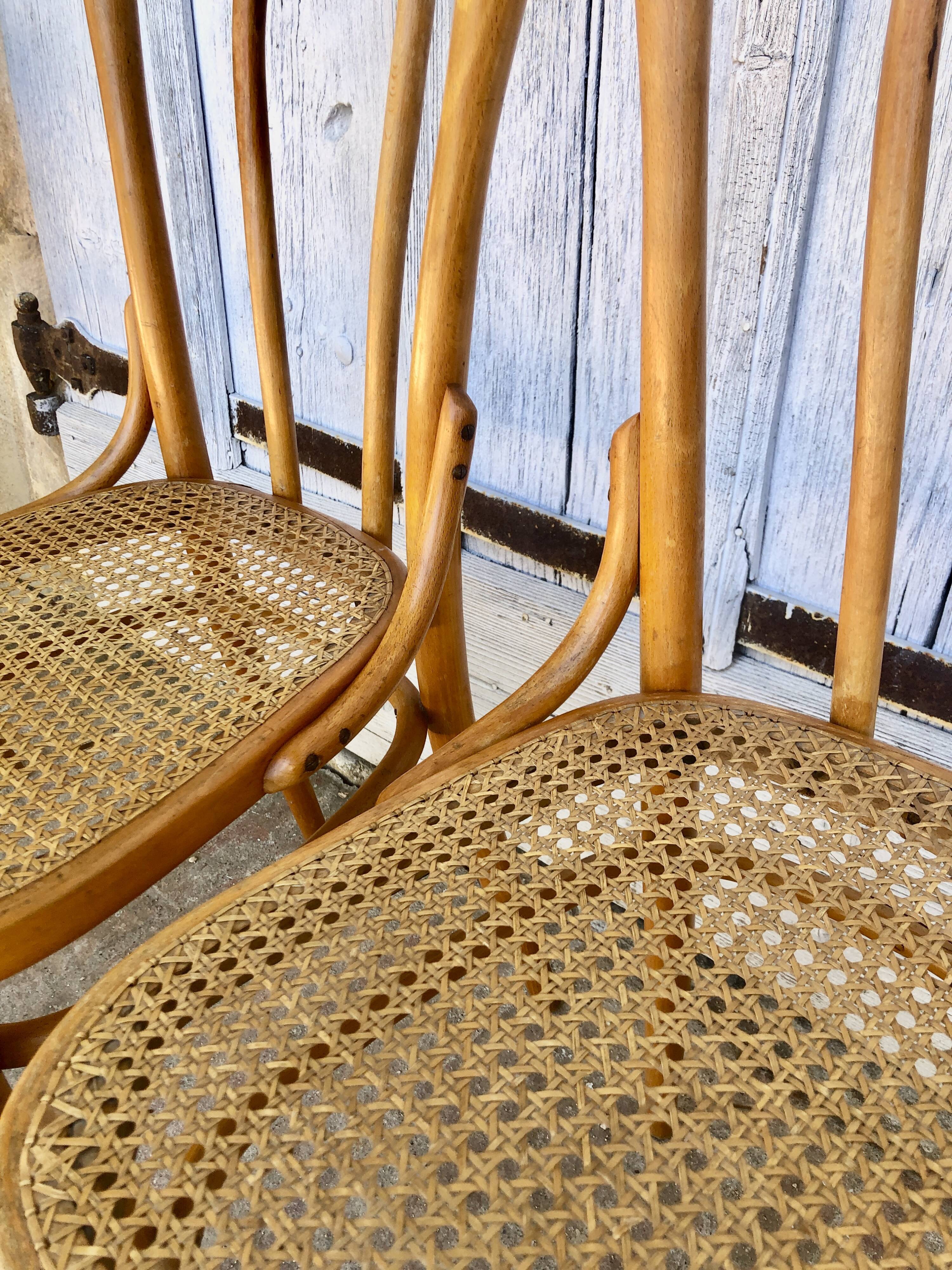 Set de 4 chaises bistrot cannées Baumann