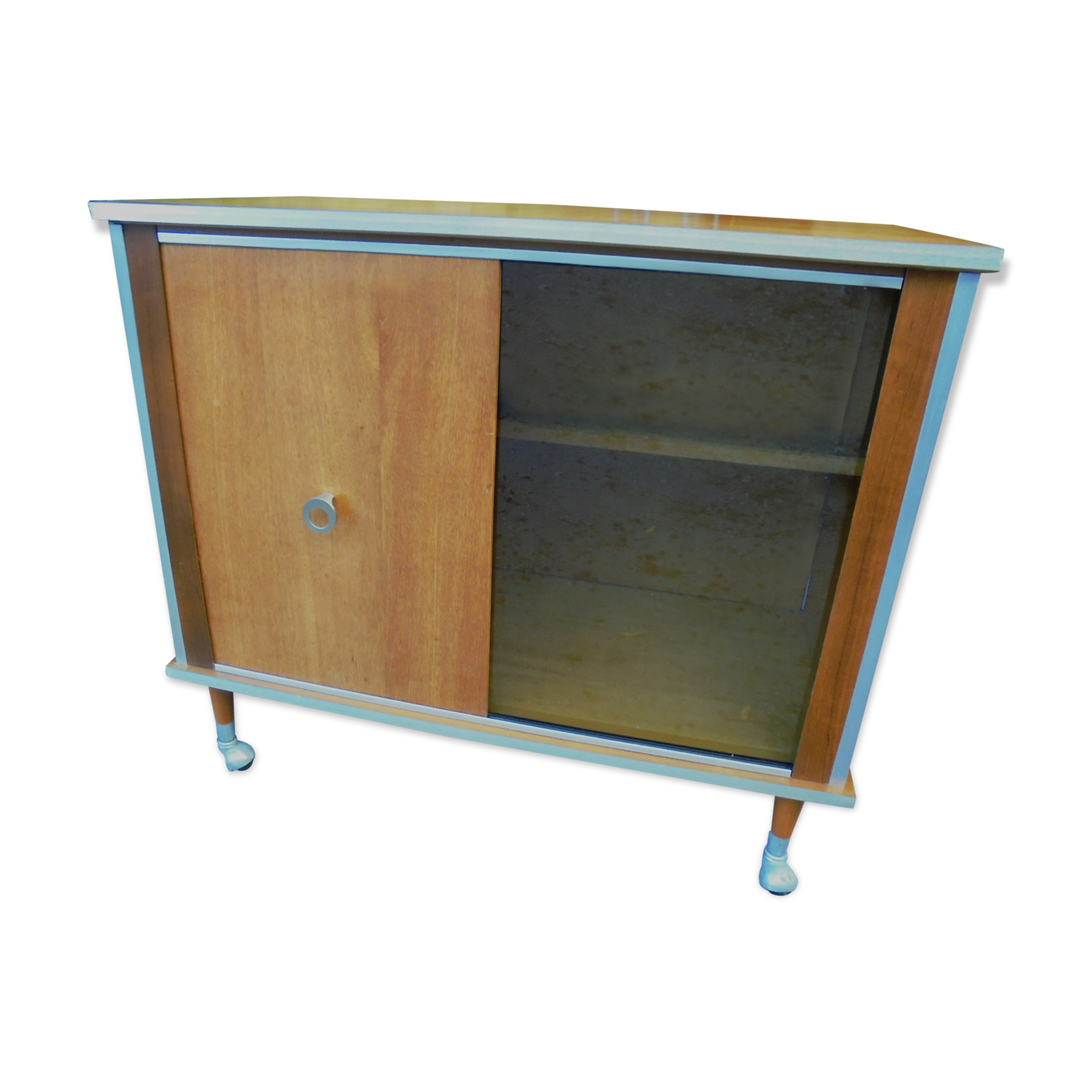 Vintage bar on wheels