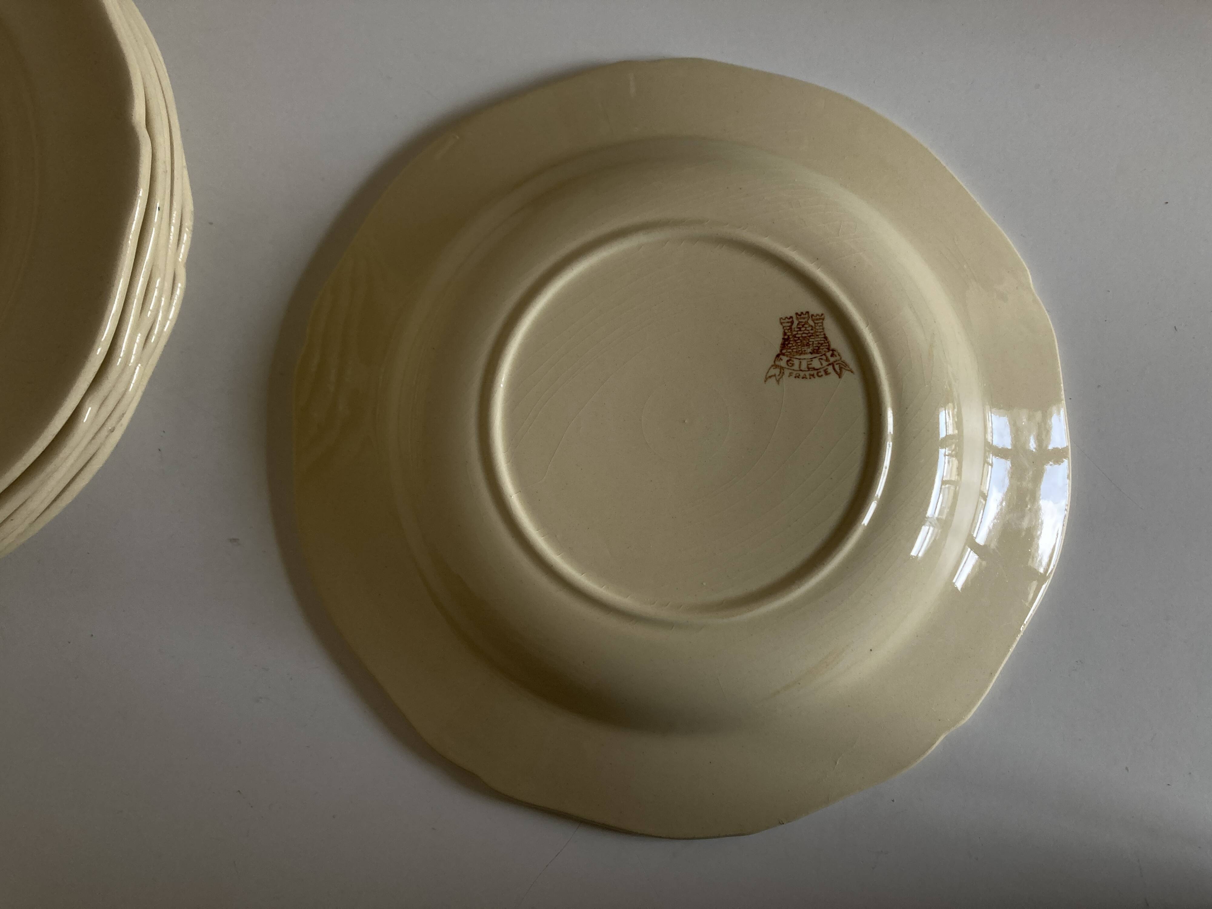 Set of 6 Gien ivory soup plates with gadroons 1938 - 1955