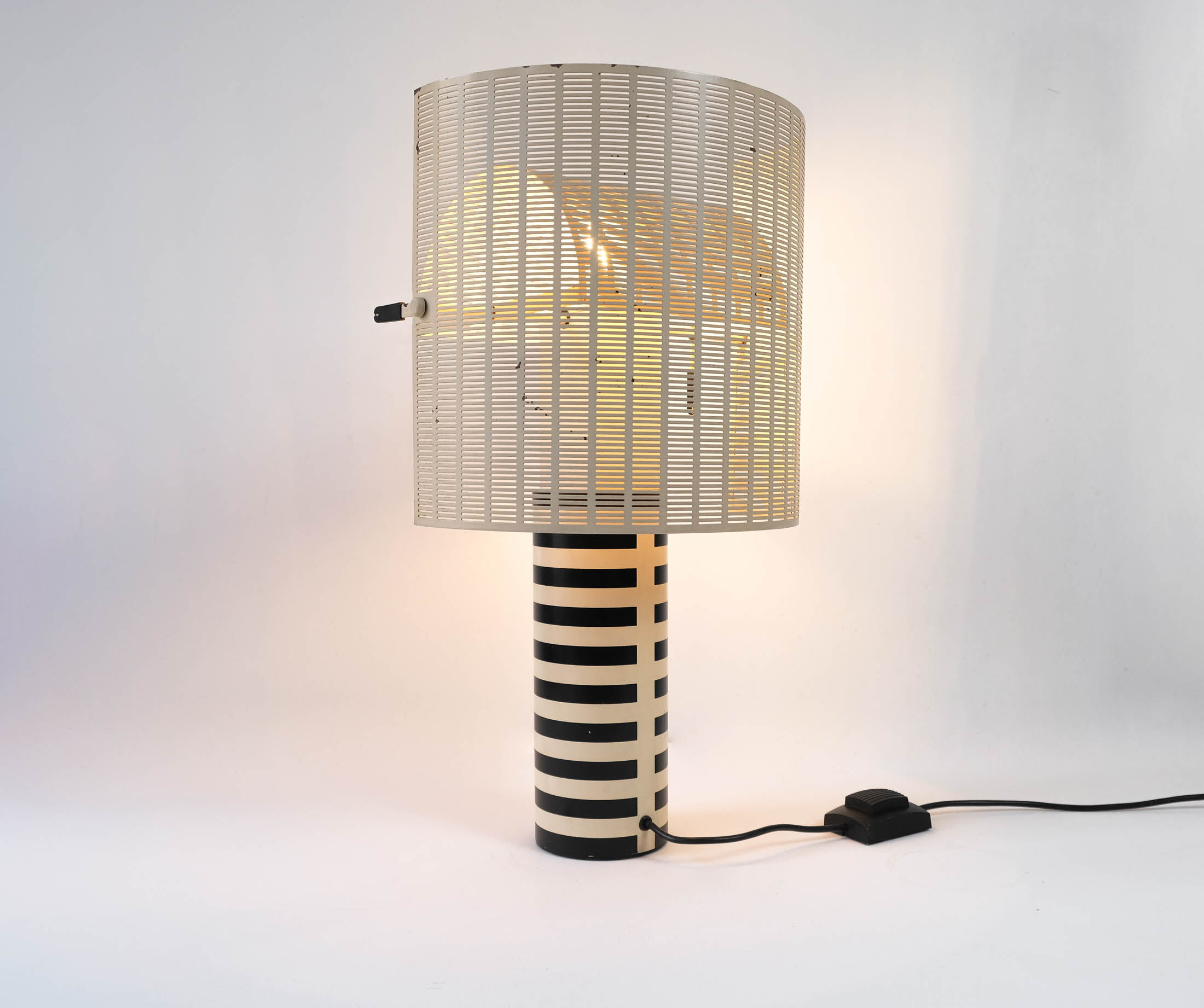 Early Postmodern "Shogun" Table Lamp by Mario Botta for Artemide, Italy 1986