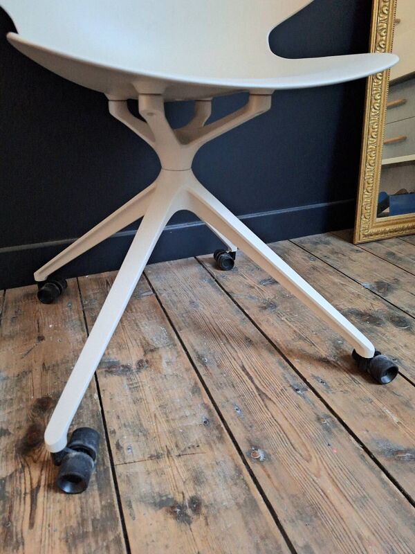 Roche bobois chaise chistera sur roulettes, fauteuil de bureau design marcello ziliani