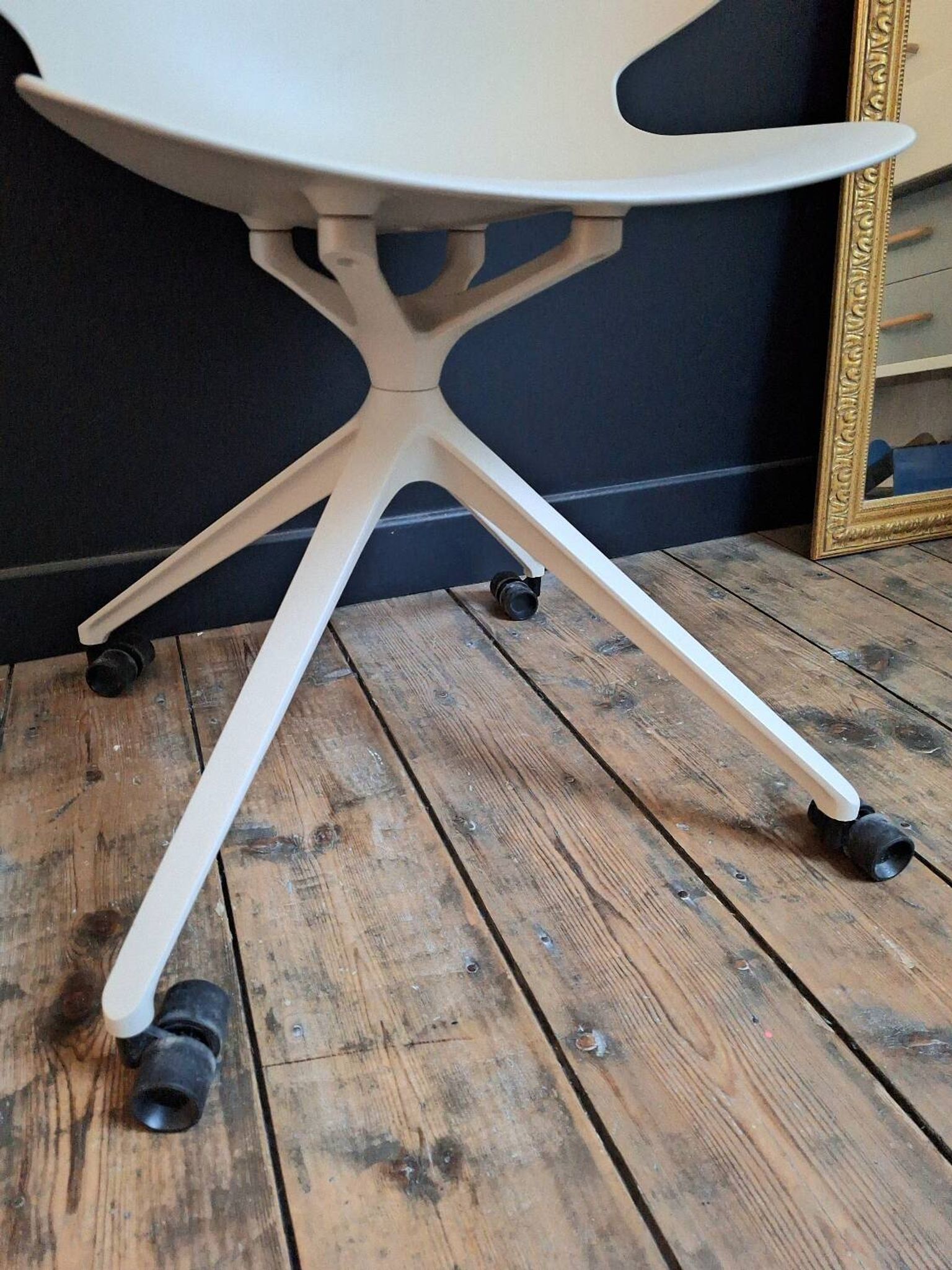 Roche Bobois Chistera chair on casters, Marcello Ziliani designer office chair