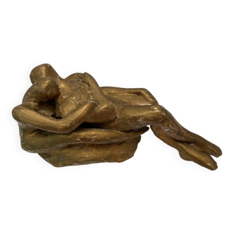 Sculpture of an embracing couple 20th century signed