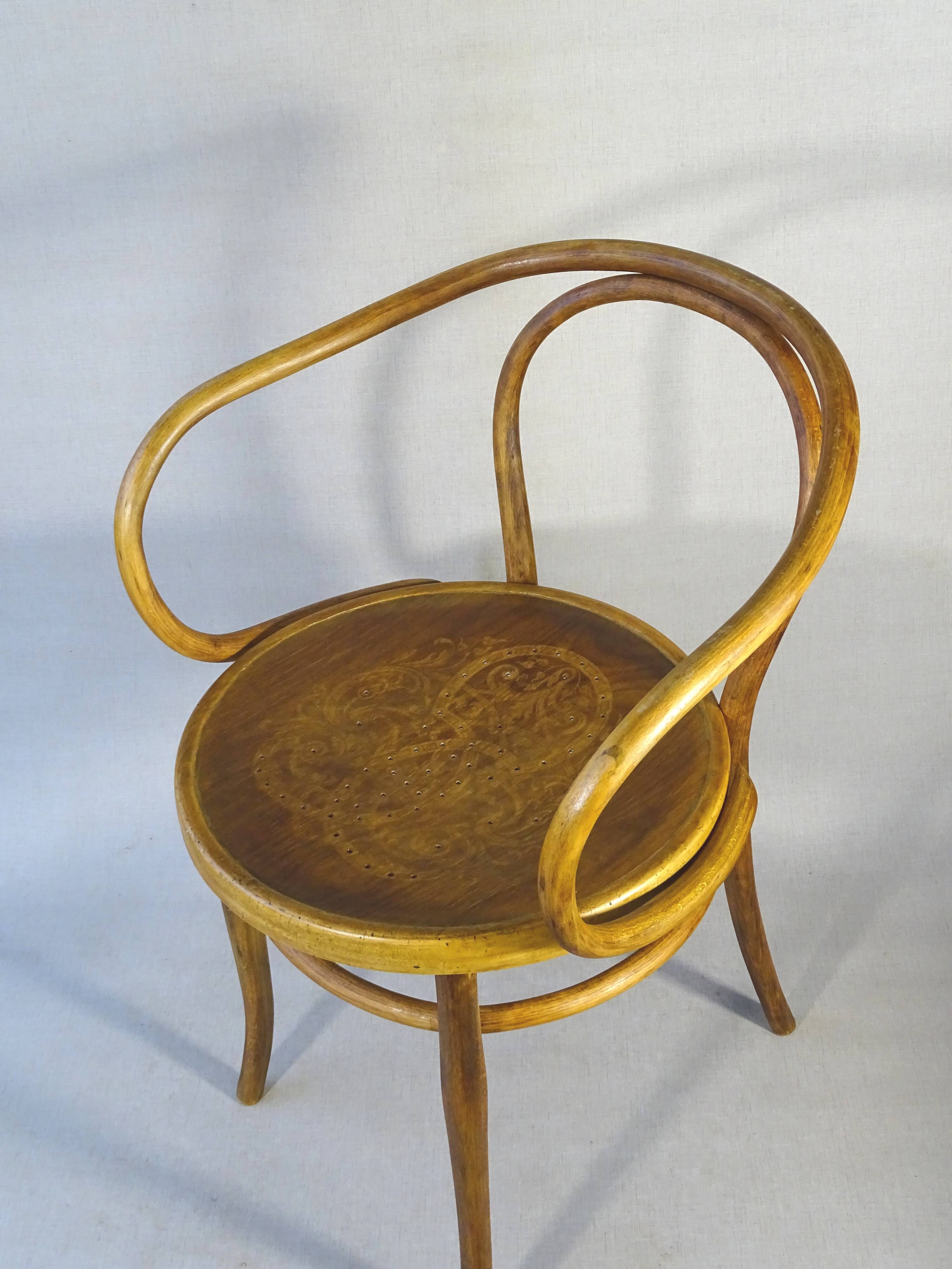 Le Corbusier b9 blond armchair, by Kohn, wooden seat 1915