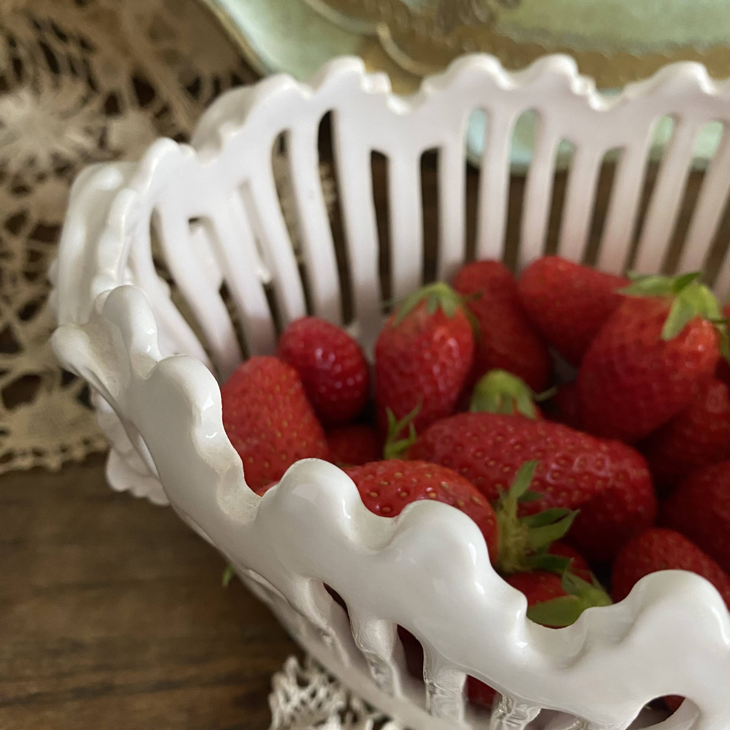 Malicorne Jules Moreau openwork basket