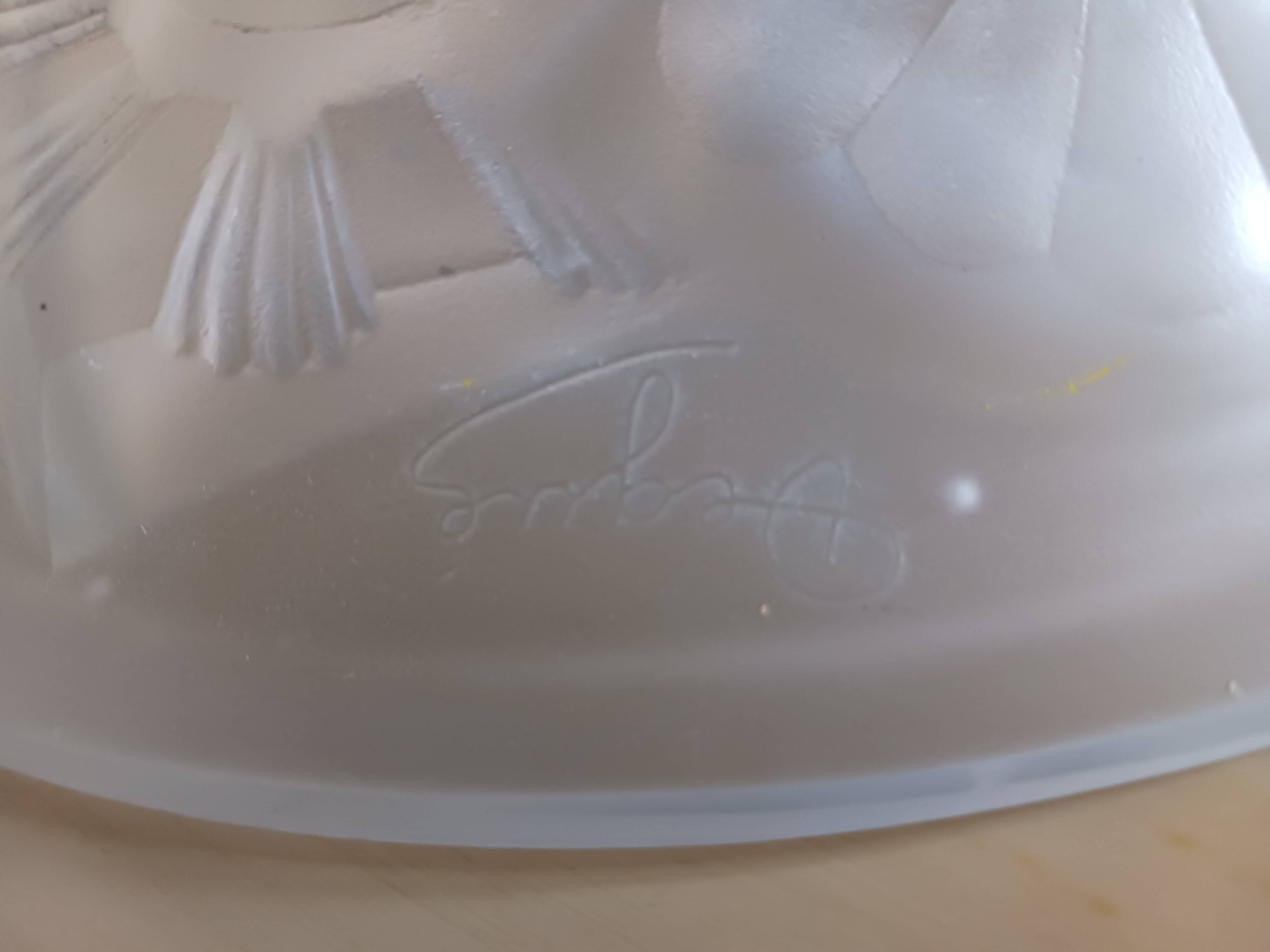 Art Deco basin signed Degué.