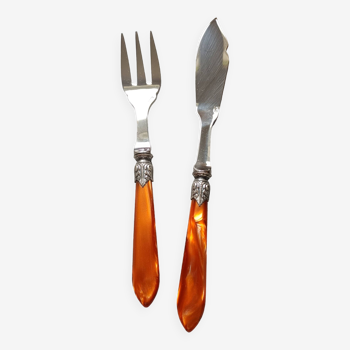 Cutlery Chabanna. Stainless steel and iridescent handle; 24 dessert place settings.