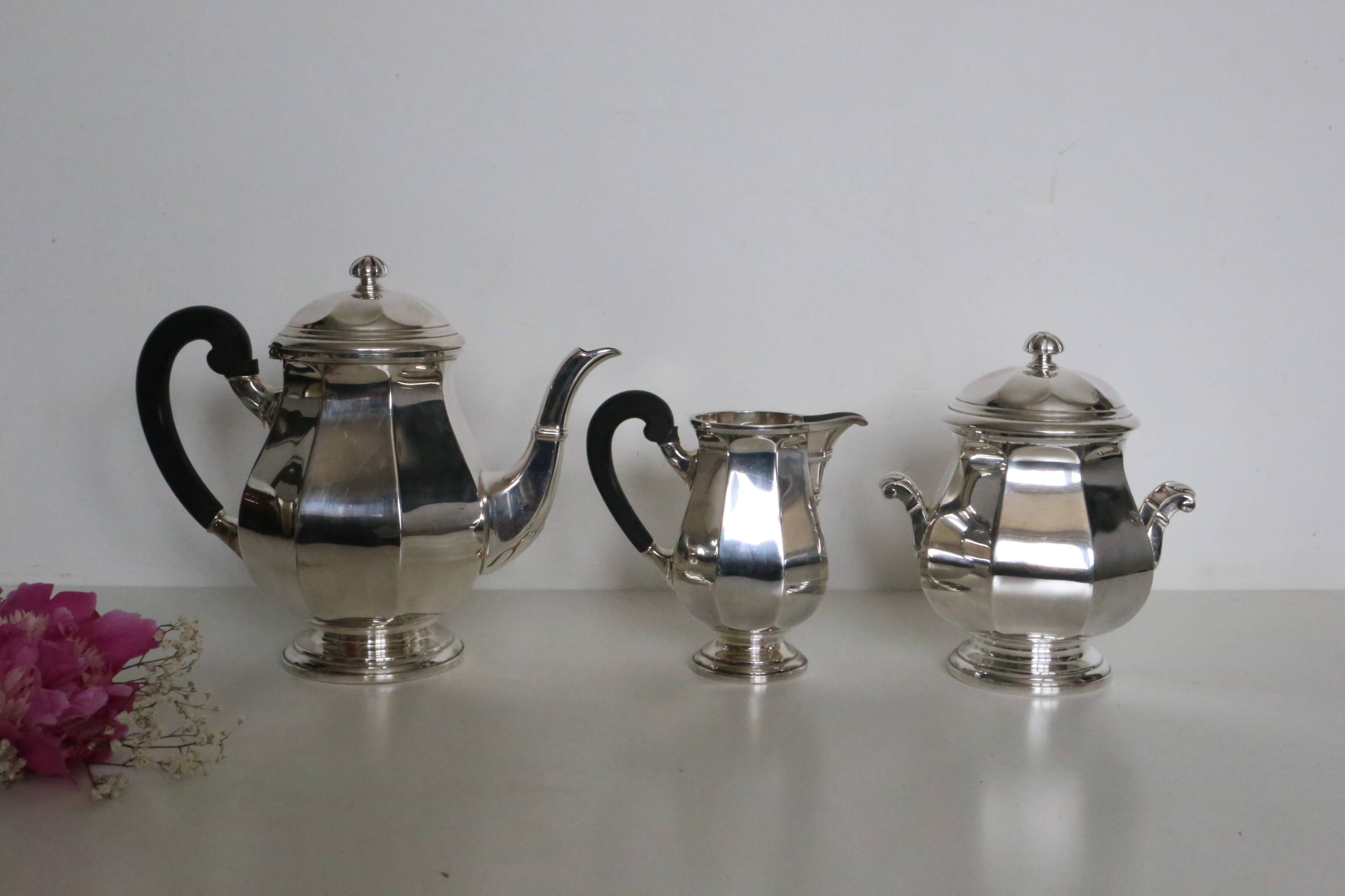 Silver-plated coffee service with ebony handles