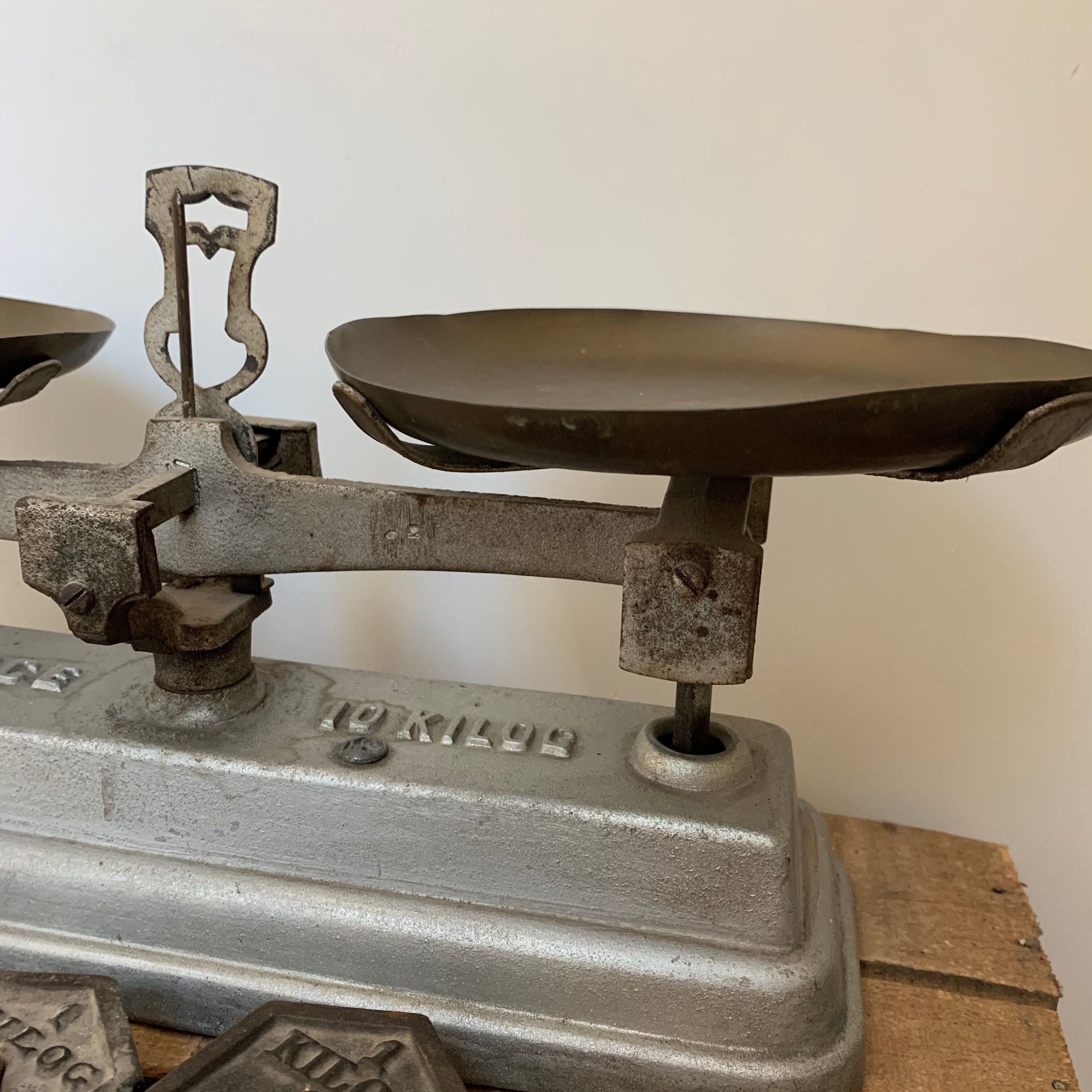 Balance Force 10 plus weight