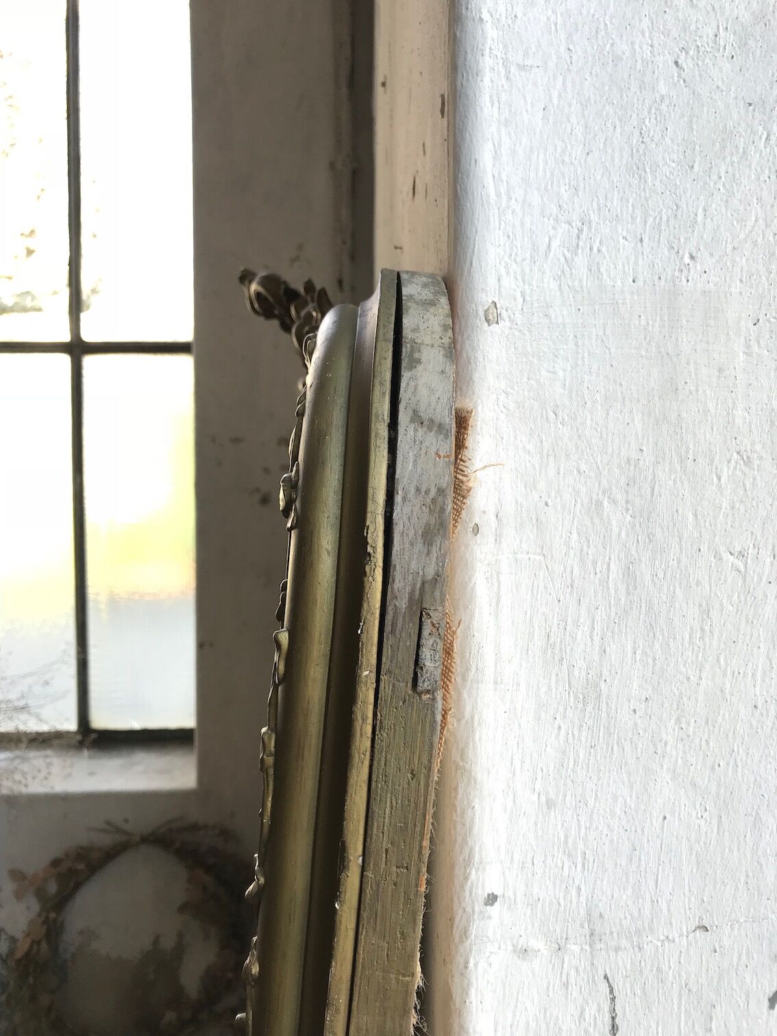 Mirror Louis Philippe flowery 141x180cm