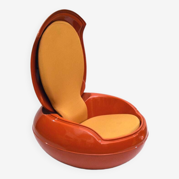 Egg Chair by Peter Ghyczy anni '60