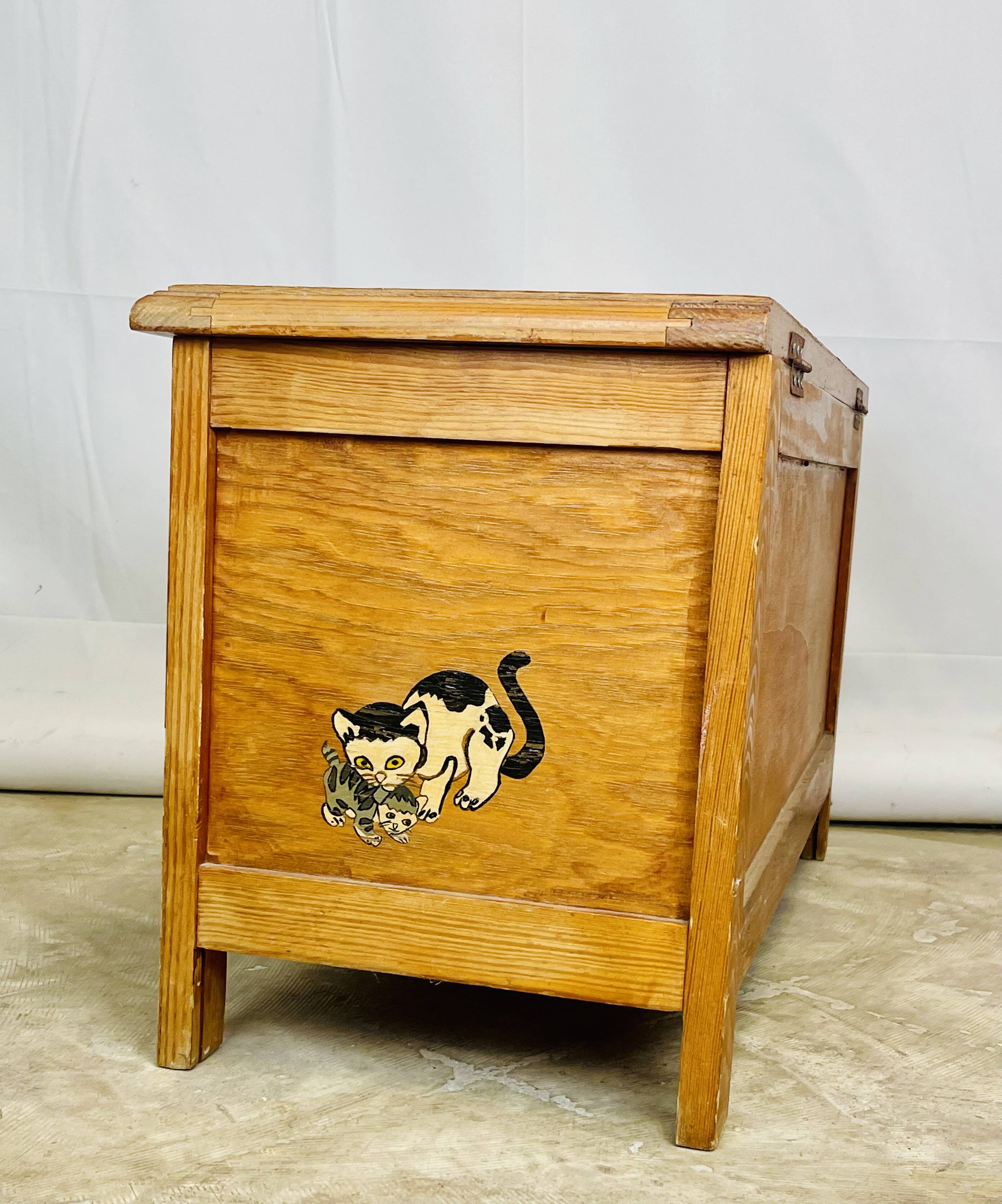 Toy chest