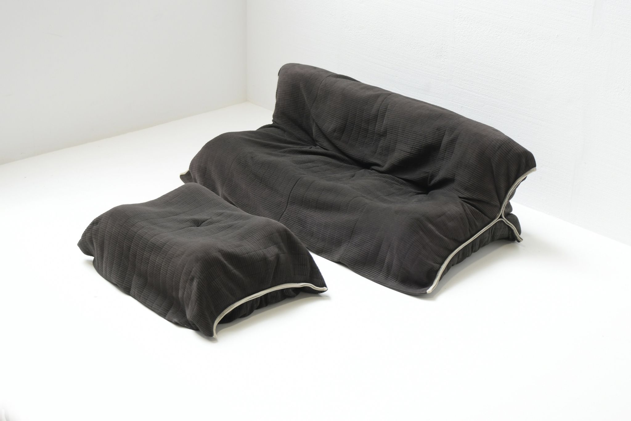 Yoko sofa in alcantara by Michel Ducaroy for Ligne Roset France