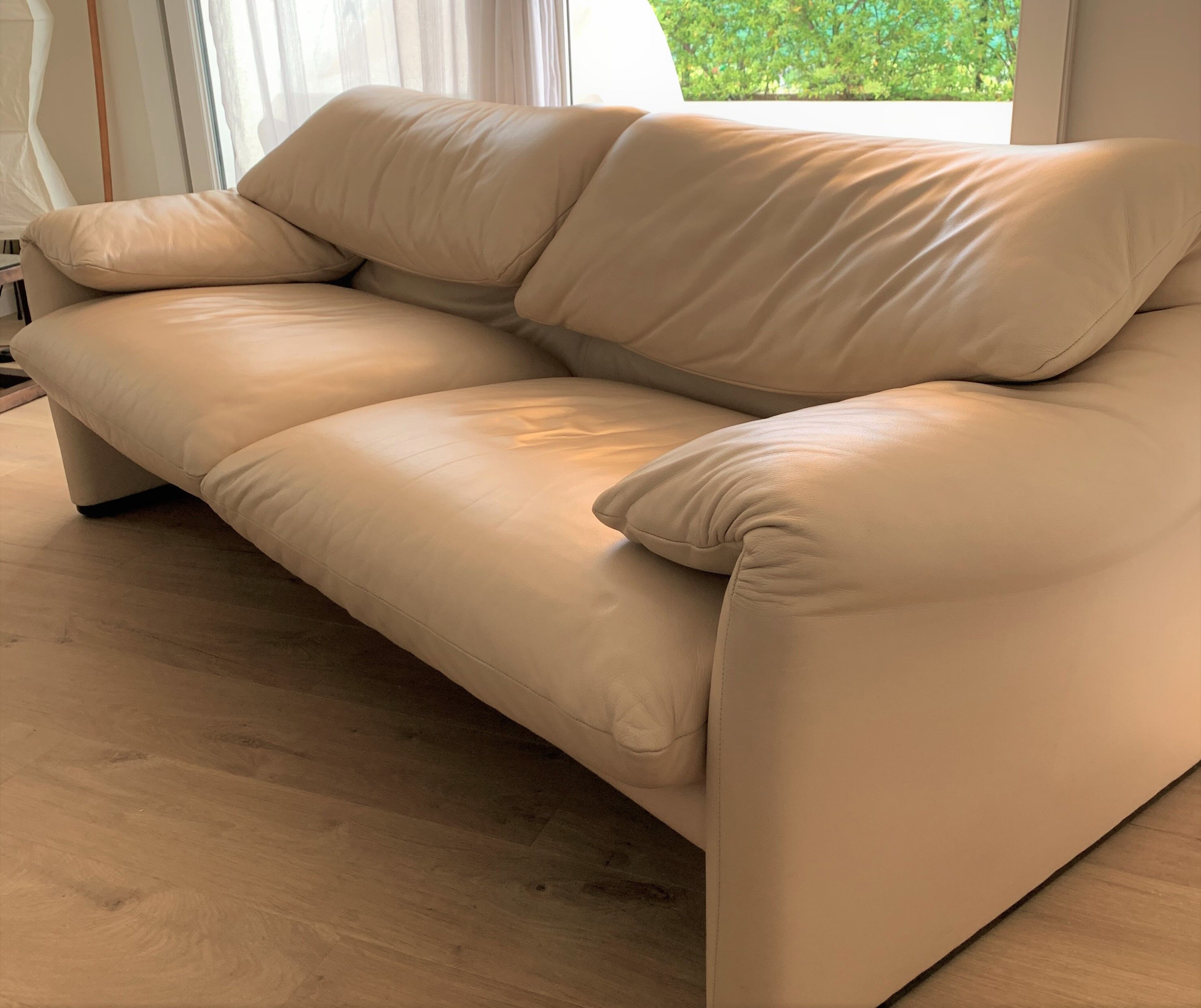 Cassina leather Maralunga sofa