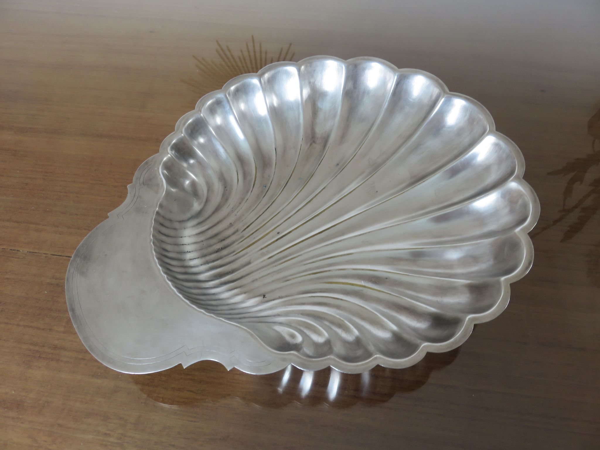 Set of 2 dishes shell christofle floret France in silver metal