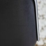 Black leather office chair by Charles Pollock for Knoll