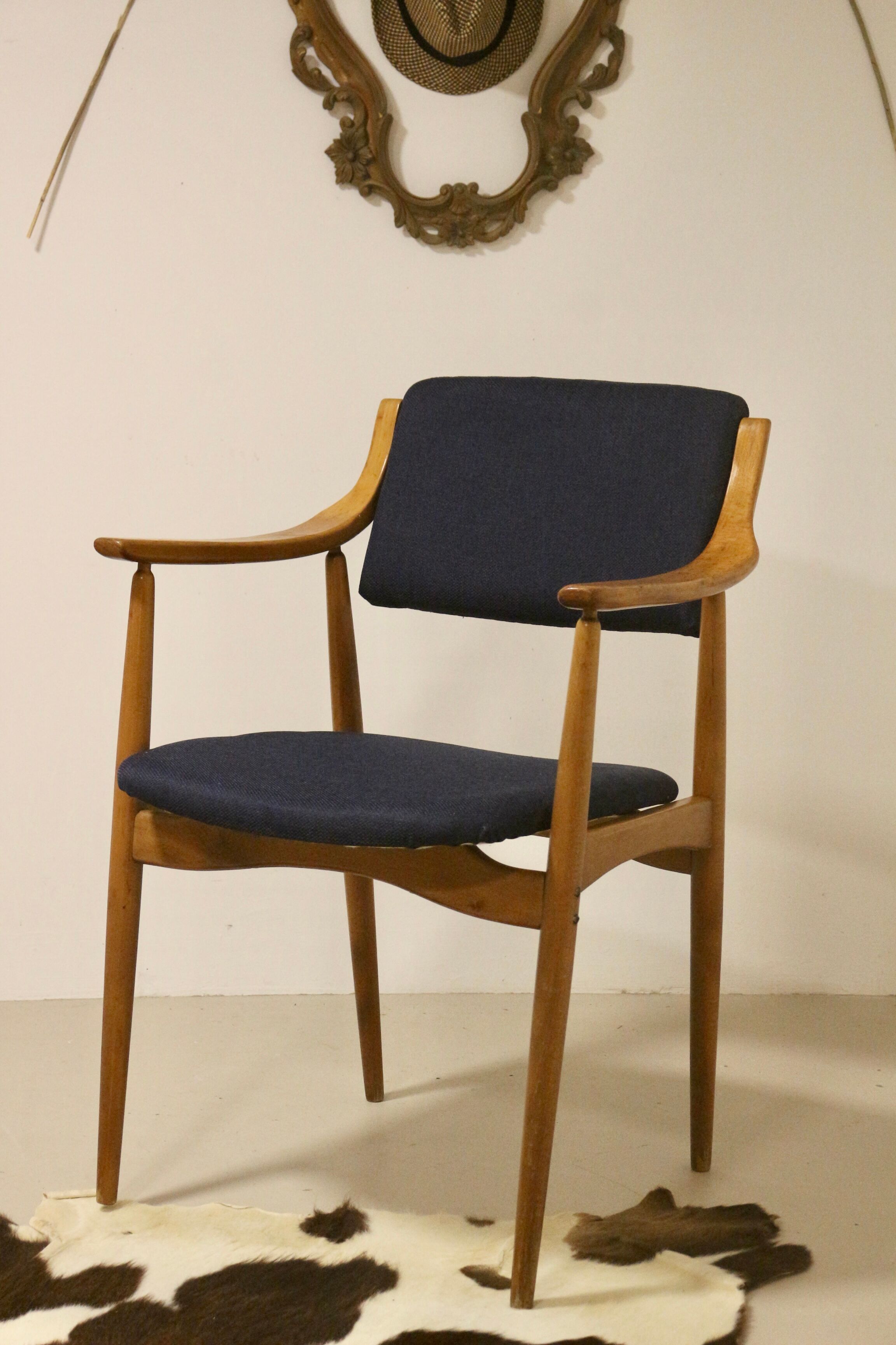 Scandinavian chair 1960 curved armrests
