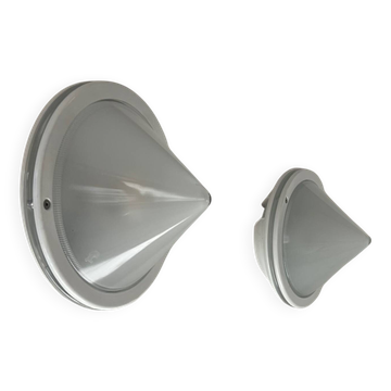 Pair of vintage sandblasted glass and metal wall lights, Prisma Italy 1980