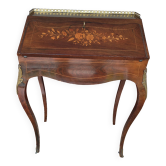 Office - secretary late 19th century
