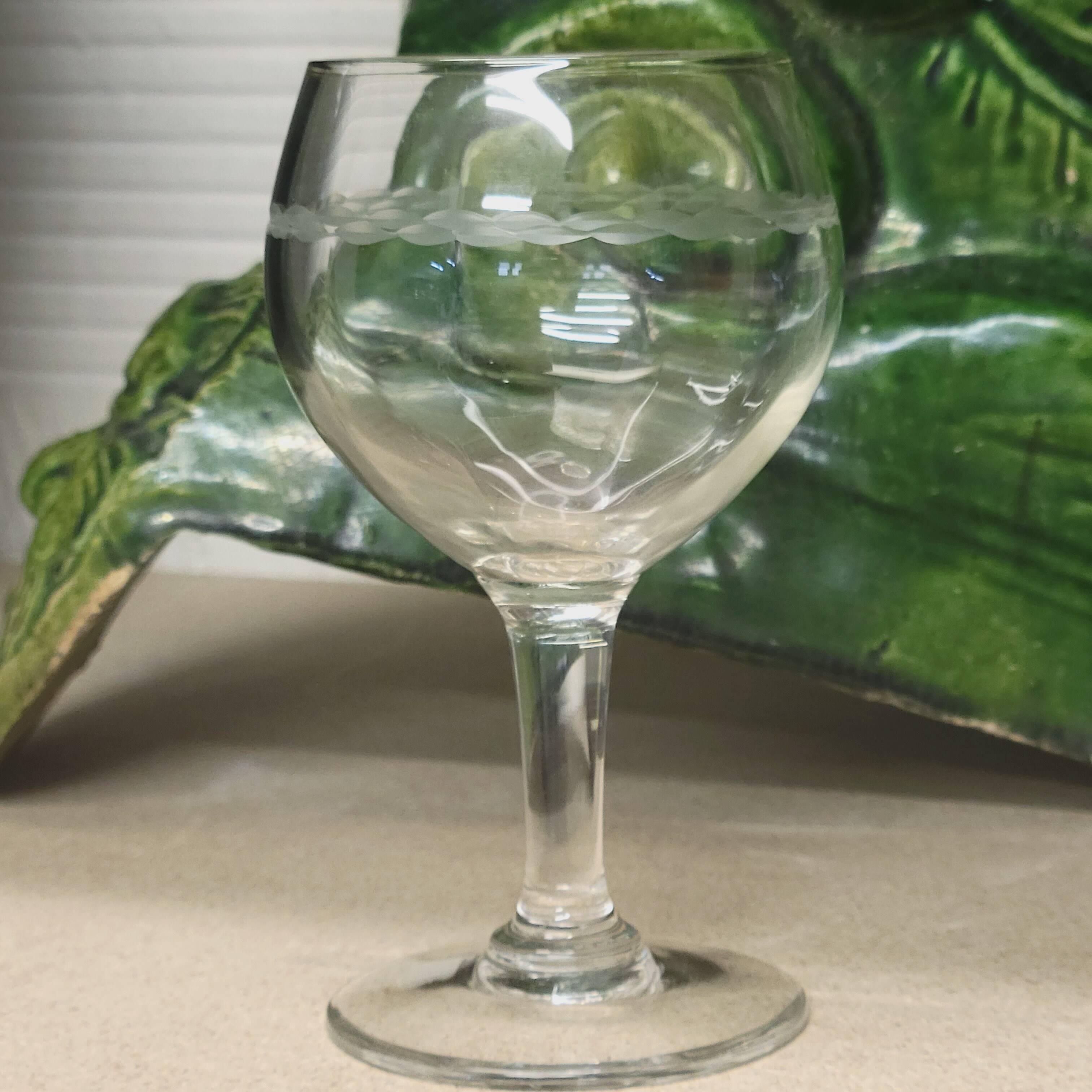 8 wine glasses in chiseled cut glass