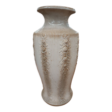 Vase decorated with roses W Germany