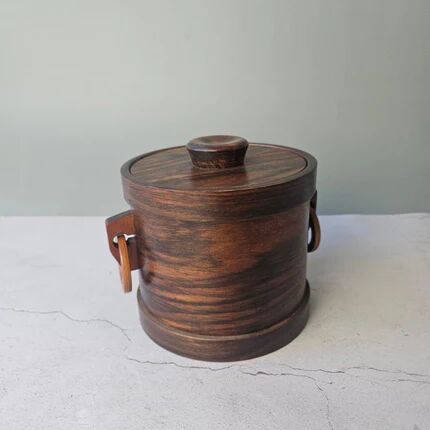 Vintage wooden ice bucket with ring handles - Mid-Century Modern