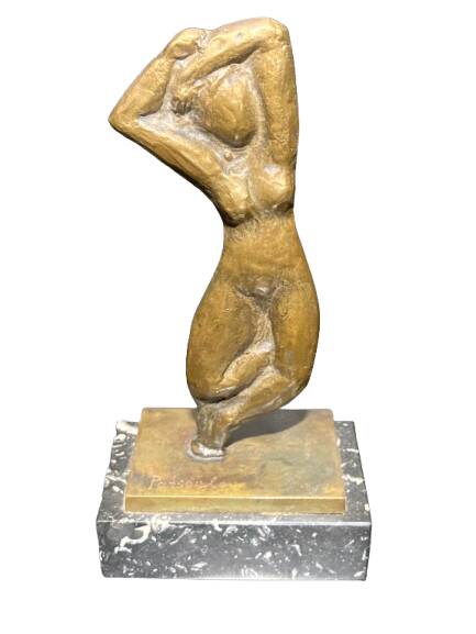 Bronze sculpture of a nude woman on a marble base, signed Patsoglo