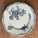 Antique stew in Salins earthenware