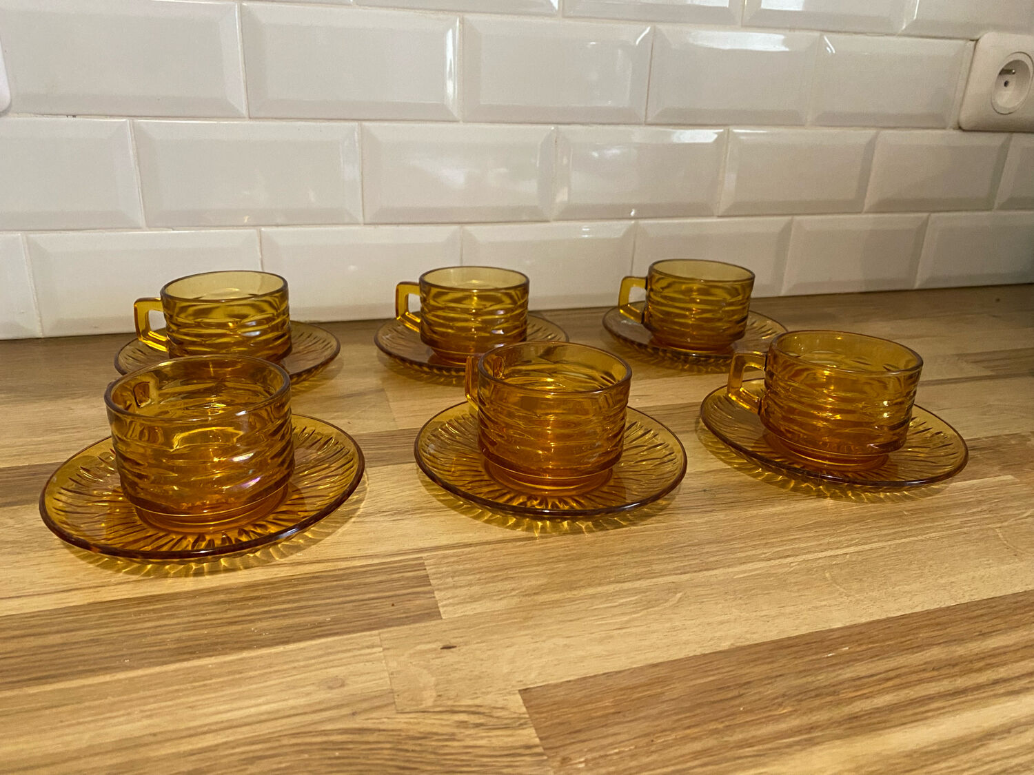 Set of 6 amber glass cups
