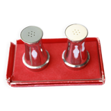 Salt and pepper shaker set