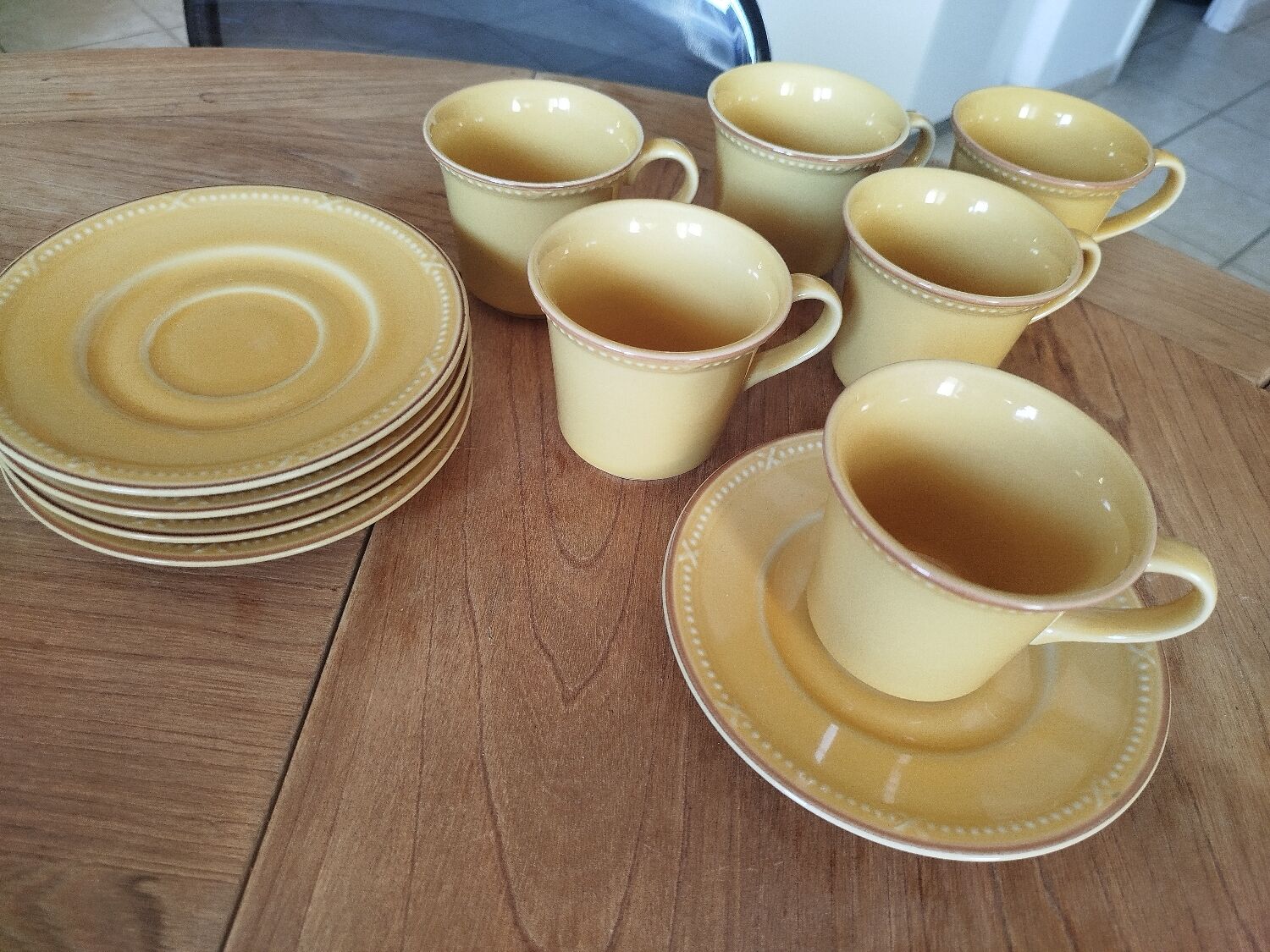 Vintage coffee cup set