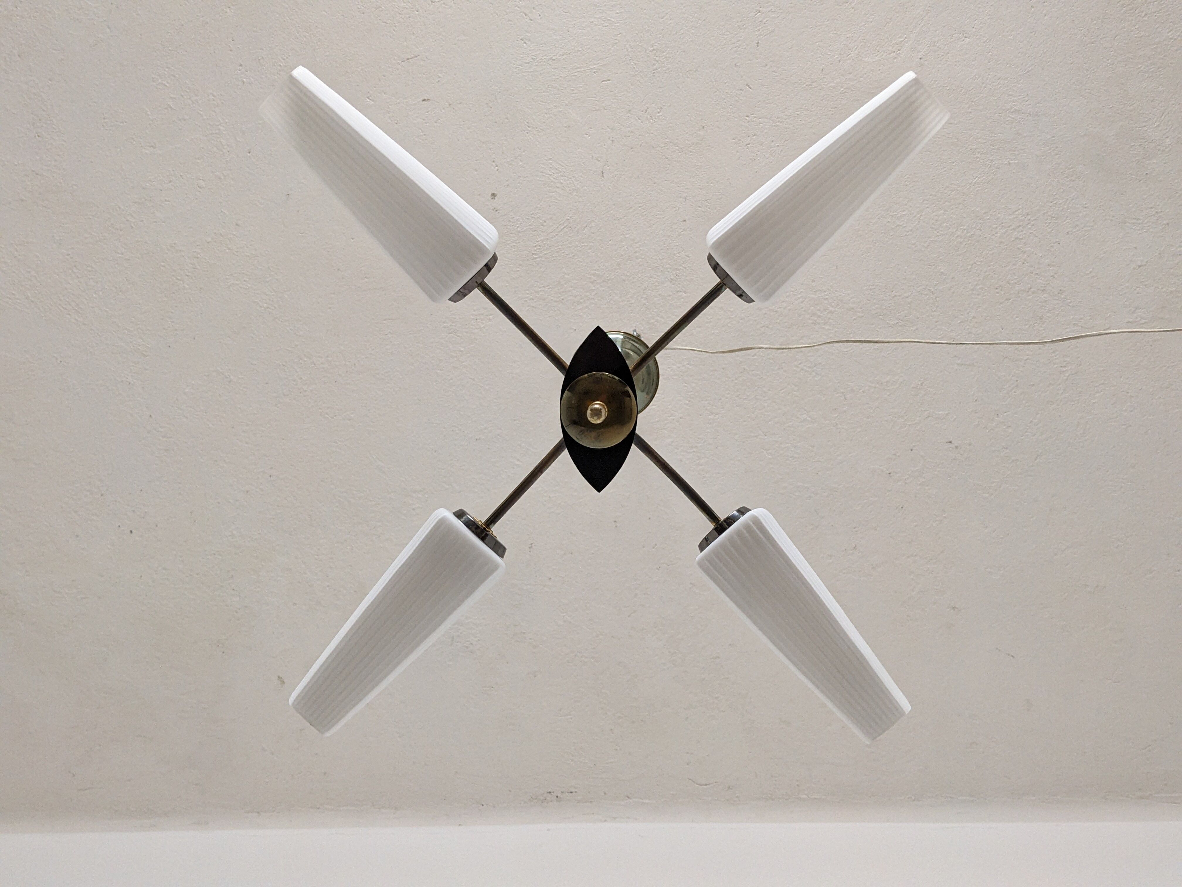 4-light chandelier from the 50s/60s