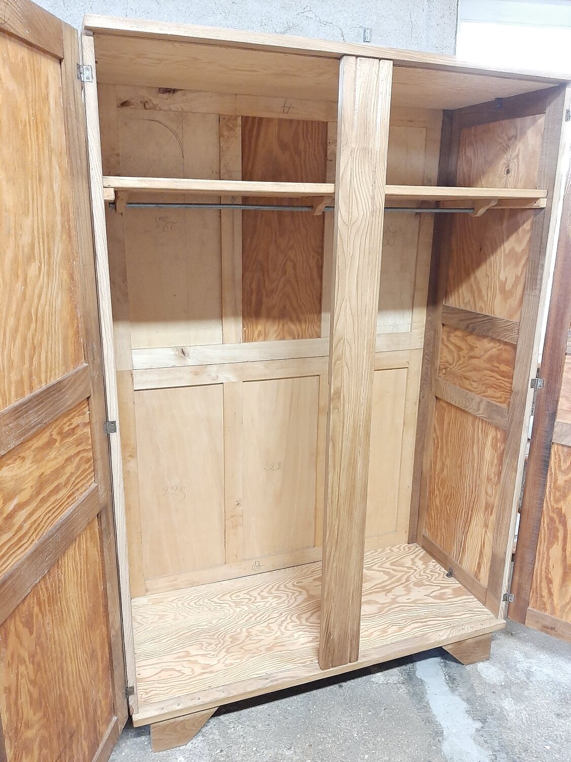 Parisian wardrobe solid oak