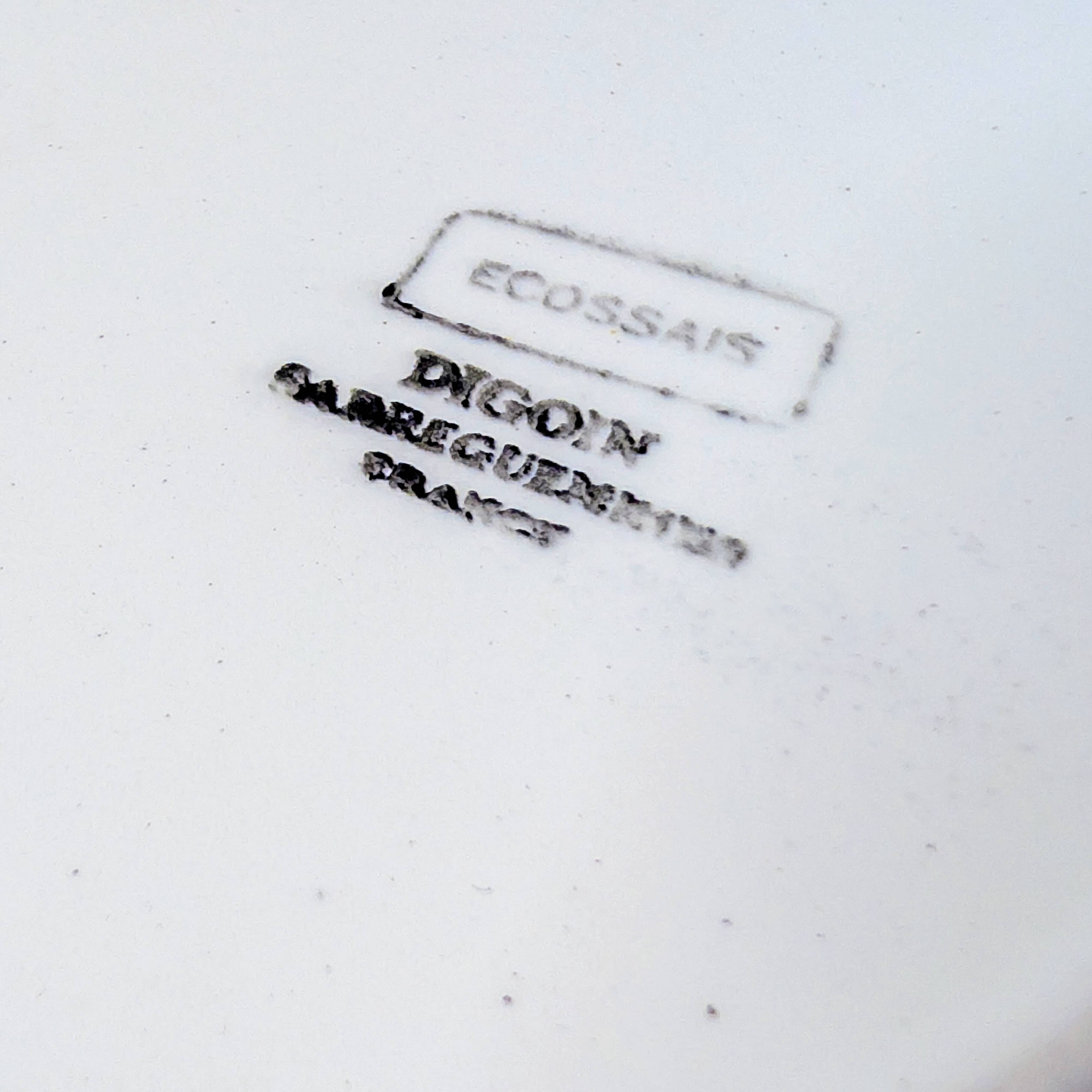 Digoin Sarreguemines soup plate, Scottish pattern