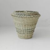 Grand panier à linge vintage des années 1990 avec couvercle, fabriqué à la main en papier journal tressé, rangement au design éco unique, décoration rustique, idée cadeau