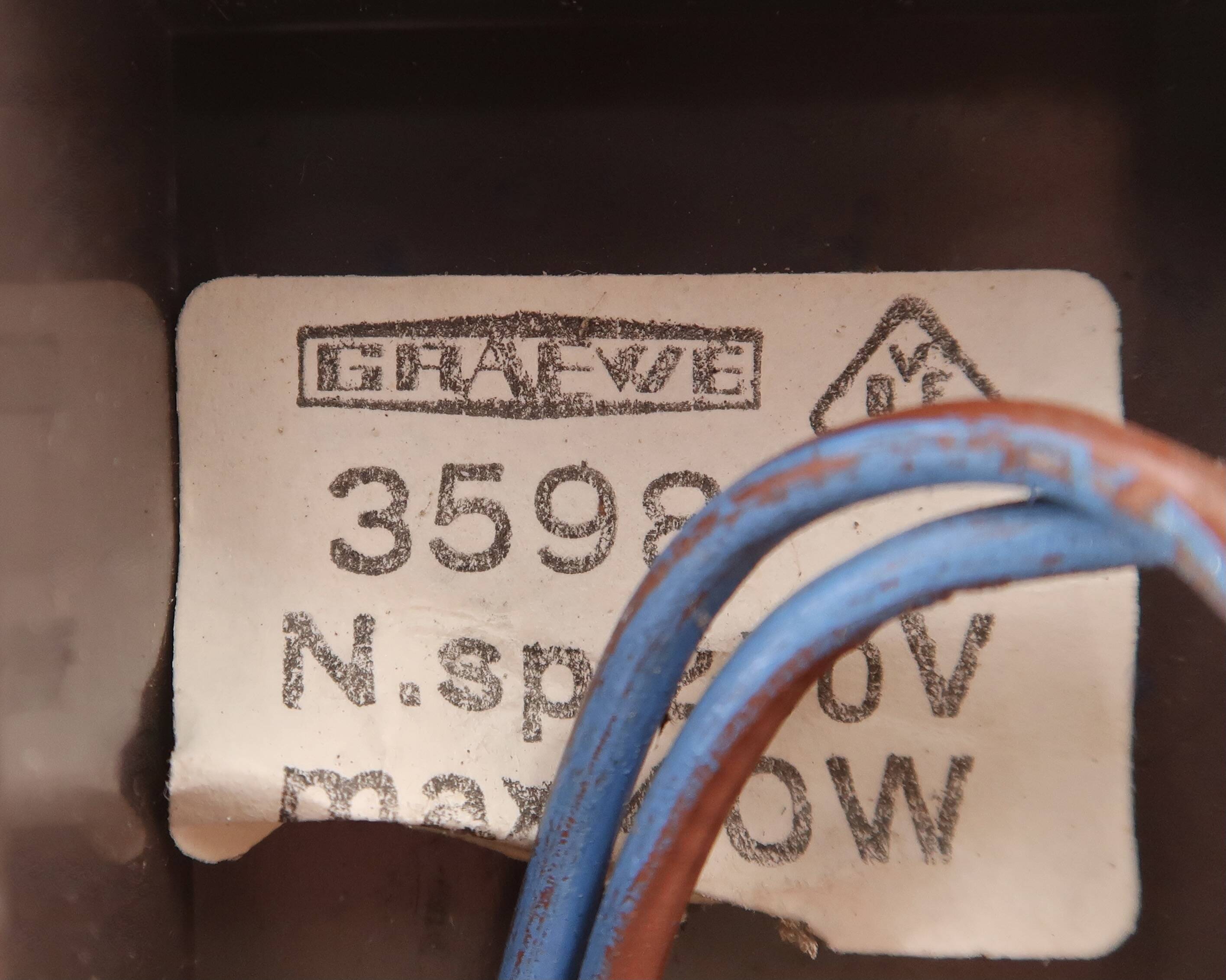 Pair of Graewe wall lights in brass and tinted glass, 1960s