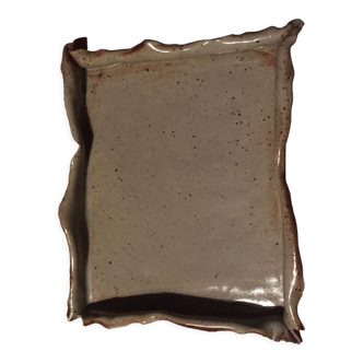 Ceramic dish