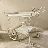 Chariot blanc en métal perforé