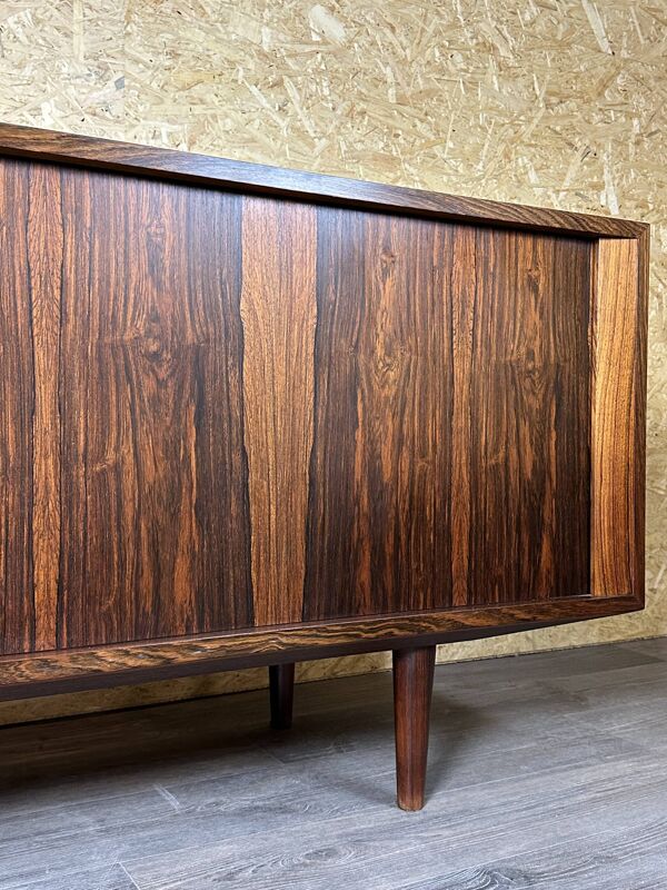 Enfilade en palissandre des années 1960/1970 par Poul Hundevad Danish Design Danemark